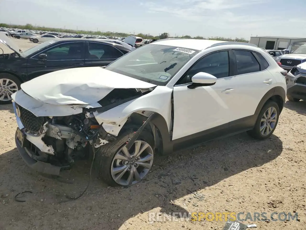 1 Photograph of a damaged car 3MVDMBBL1NM403335 MAZDA CX30 2022