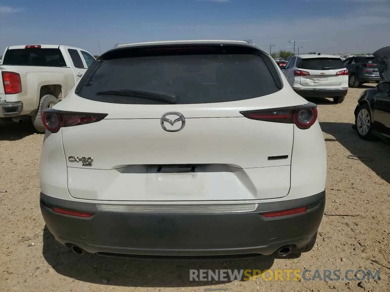 6 Photograph of a damaged car 3MVDMBBL1NM403335 MAZDA CX30 2022