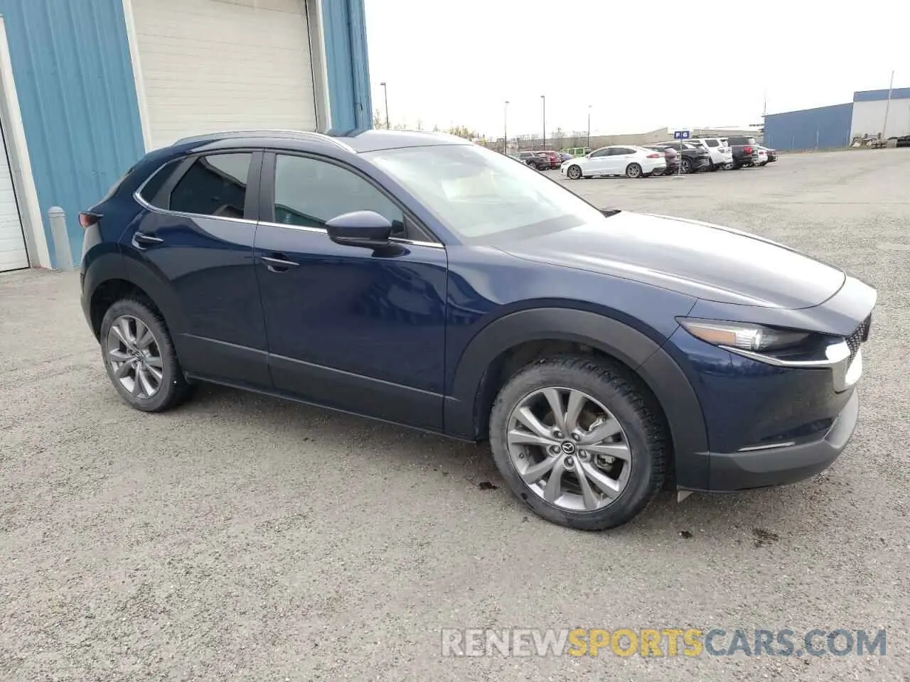 4 Photograph of a damaged car 3MVDMBBL1NM433807 MAZDA CX30 2022