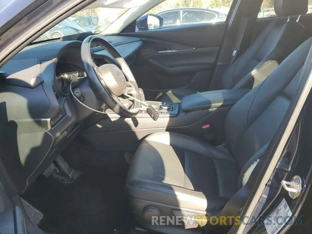 7 Photograph of a damaged car 3MVDMBBL3NM429550 MAZDA CX30 2022