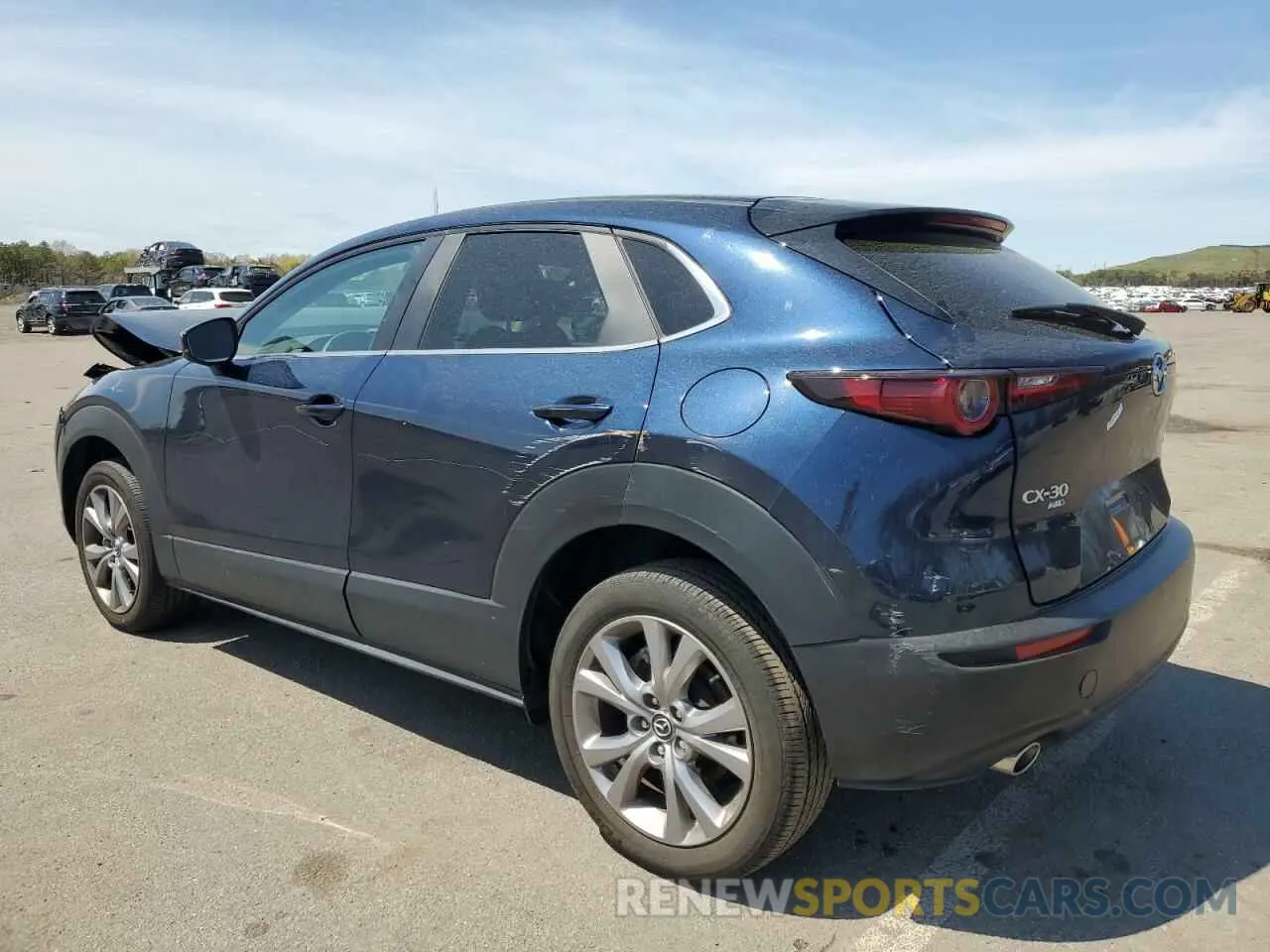 2 Photograph of a damaged car 3MVDMBBL6NM452823 MAZDA CX30 2022