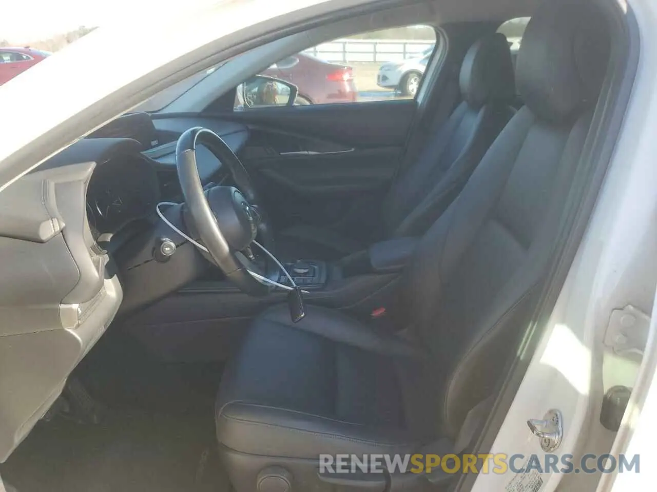 7 Photograph of a damaged car 3MVDMBBL7NM400276 MAZDA CX30 2022