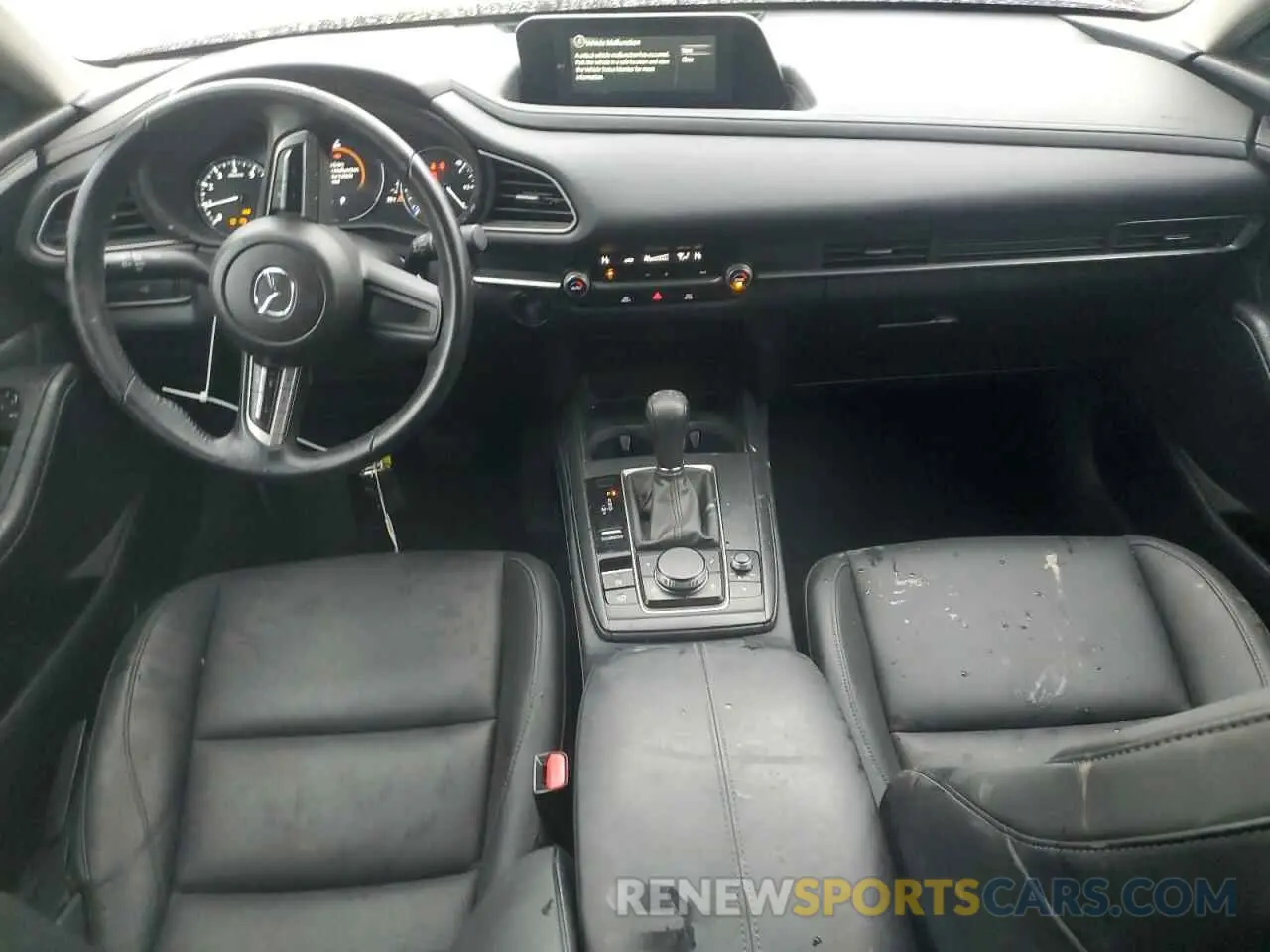8 Photograph of a damaged car 3MVDMBBL7NM457612 MAZDA CX30 2022