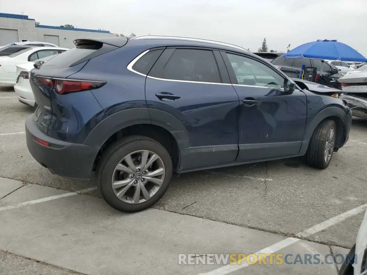 3 Photograph of a damaged car 3MVDMBCL4NM450891 MAZDA CX30 2022