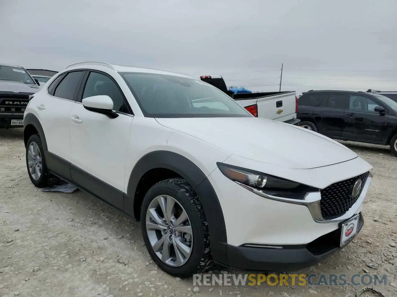 4 Photograph of a damaged car 3MVDMBCL6NM432960 MAZDA CX30 2022