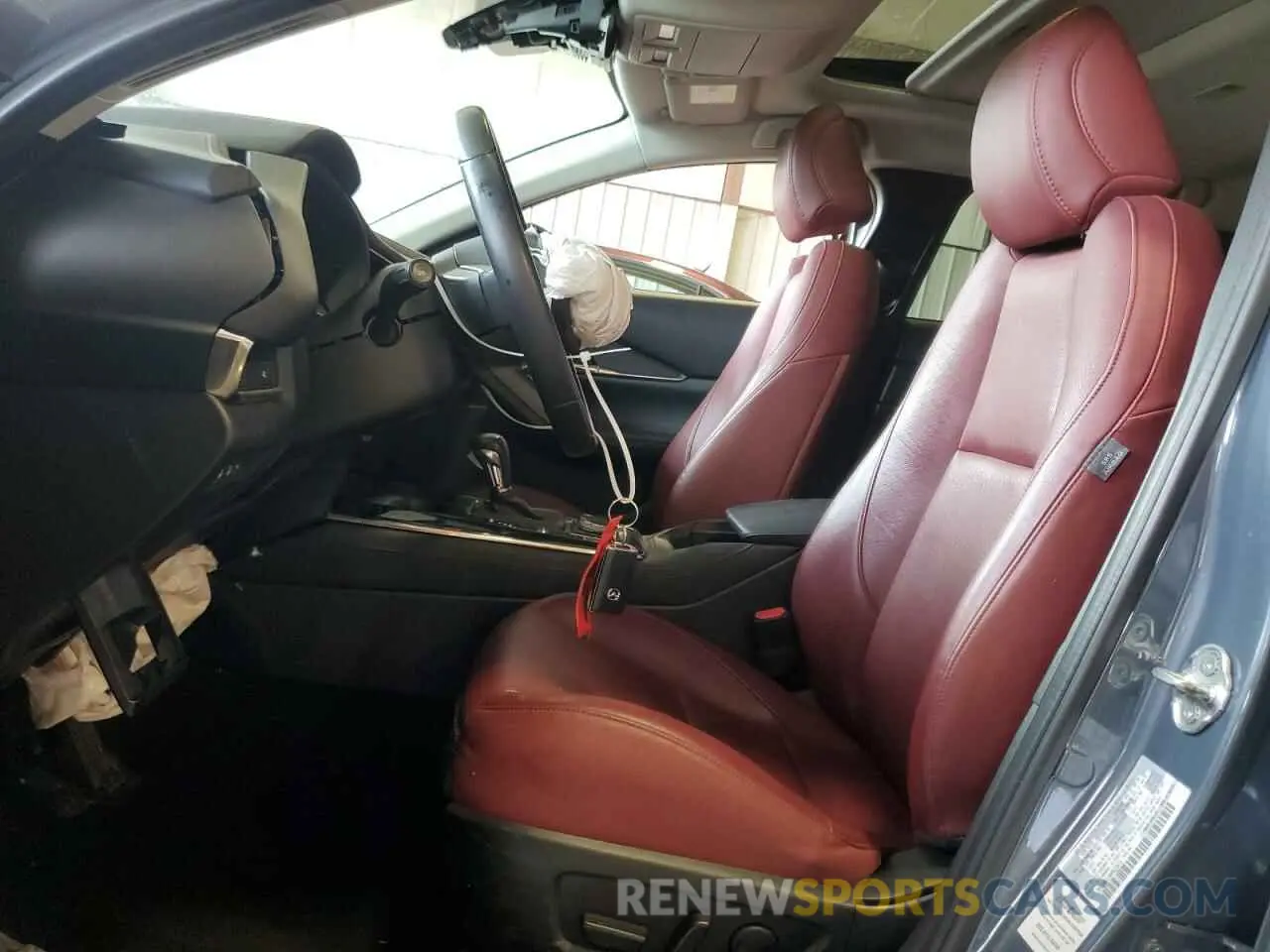 7 Photograph of a damaged car 3MVDMBCL8NM423872 MAZDA CX30 2022