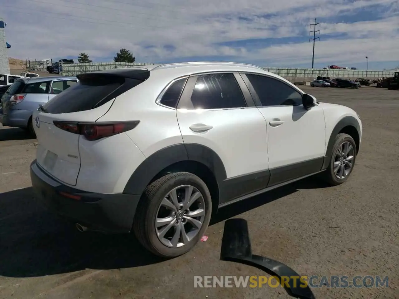 3 Photograph of a damaged car 3MVDMBCL9NM407843 MAZDA CX30 2022