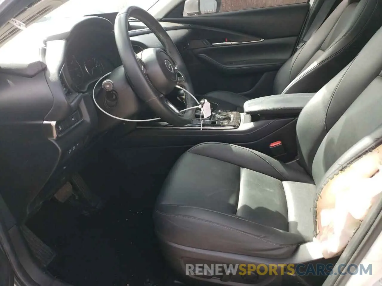 7 Photograph of a damaged car 3MVDMBCL9NM407843 MAZDA CX30 2022