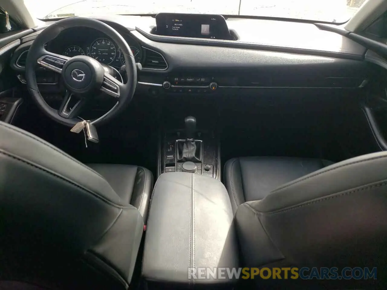 8 Photograph of a damaged car 3MVDMBCL9NM407843 MAZDA CX30 2022
