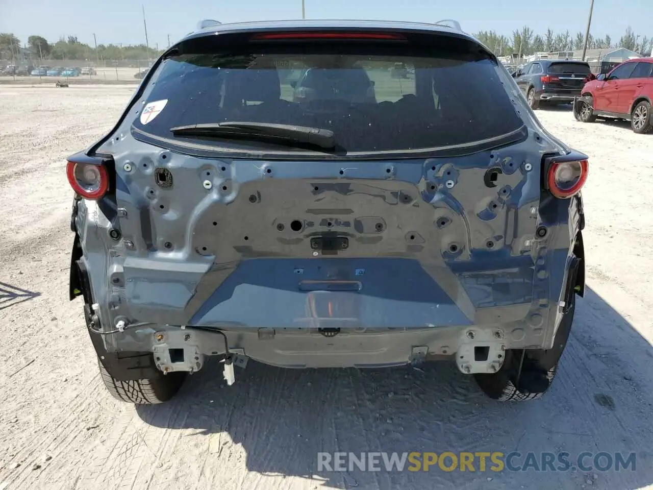6 Photograph of a damaged car 3MVDMBCL9NM433987 MAZDA CX30 2022