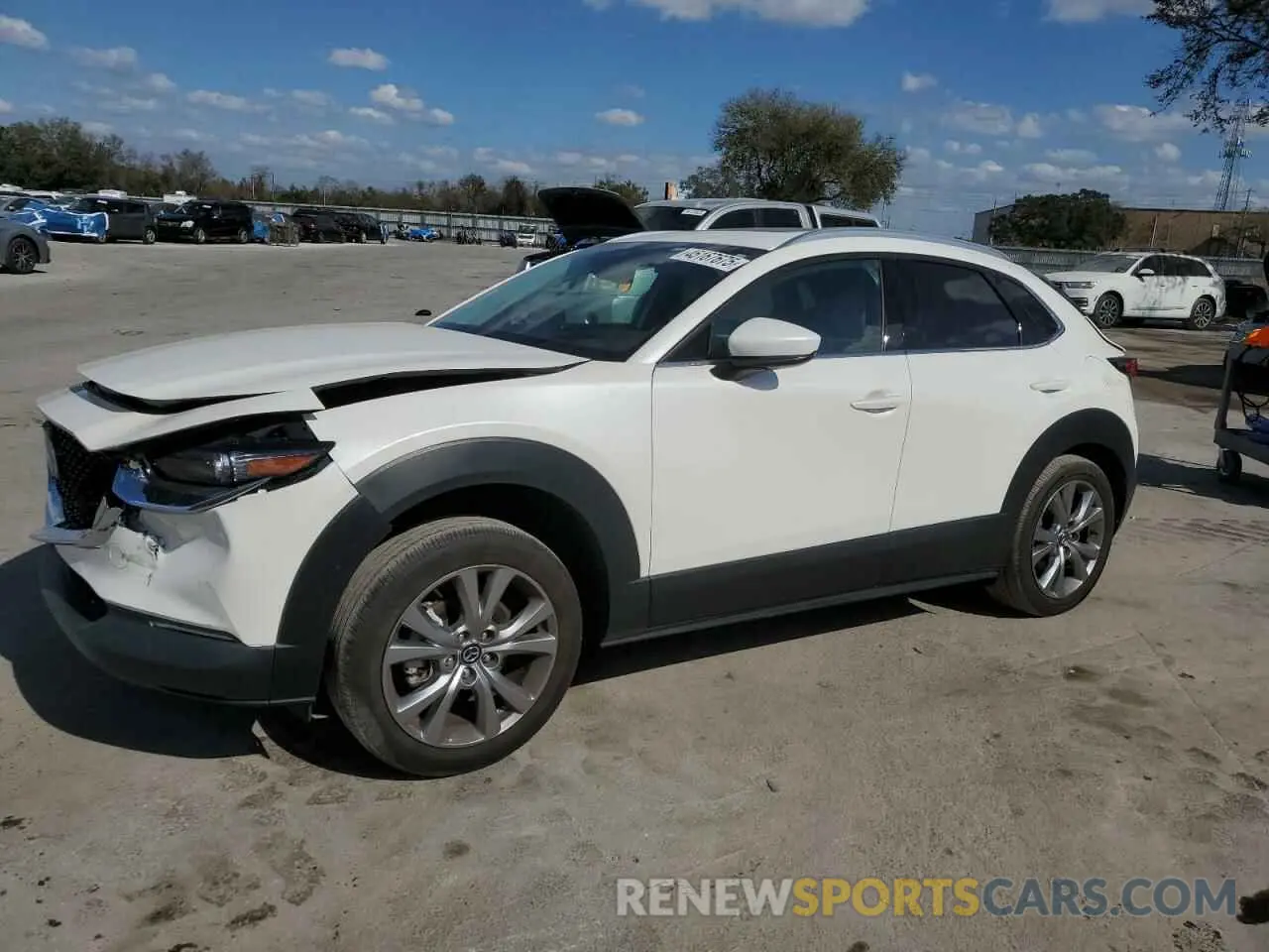 1 Photograph of a damaged car 3MVDMBDL2NM450693 MAZDA CX30 2022