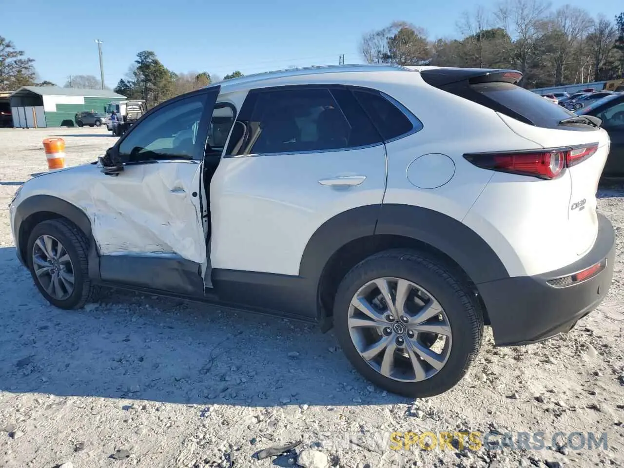 2 Photograph of a damaged car 3MVDMBDL8NM445479 MAZDA CX30 2022