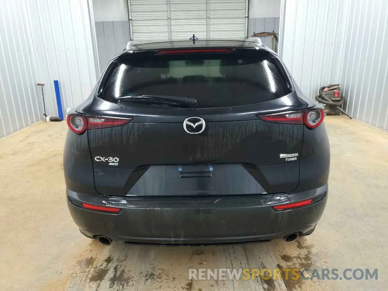 6 Photograph of a damaged car 3MVDMBDY1NM447375 MAZDA CX30 2022