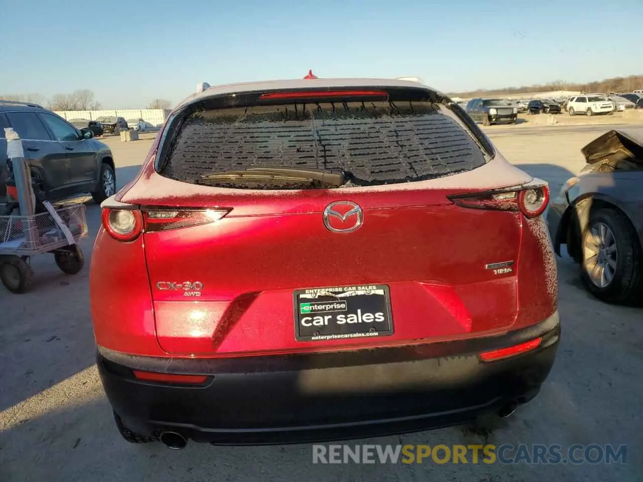 6 Photograph of a damaged car 3MVDMBDY4NM459049 MAZDA CX30 2022