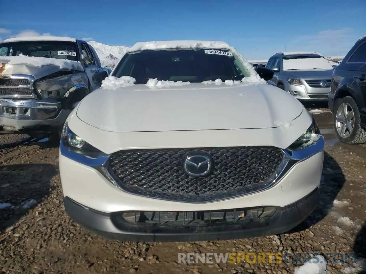 5 Photograph of a damaged car 3MVDMBDY8NM459488 MAZDA CX30 2022