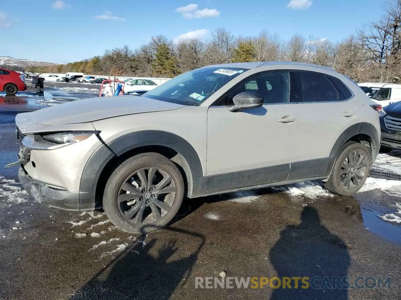 1 Photograph of a damaged car 3MVDMBEY2NM441115 MAZDA CX30 2022