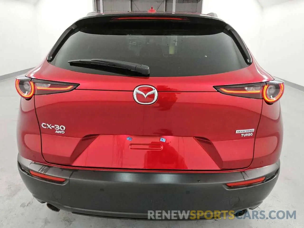6 Photograph of a damaged car 3MVDMBEY2NM453913 MAZDA CX30 2022