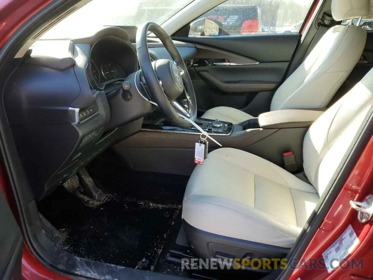 7 Photograph of a damaged car 3MVDMBEY9NM442620 MAZDA CX30 2022
