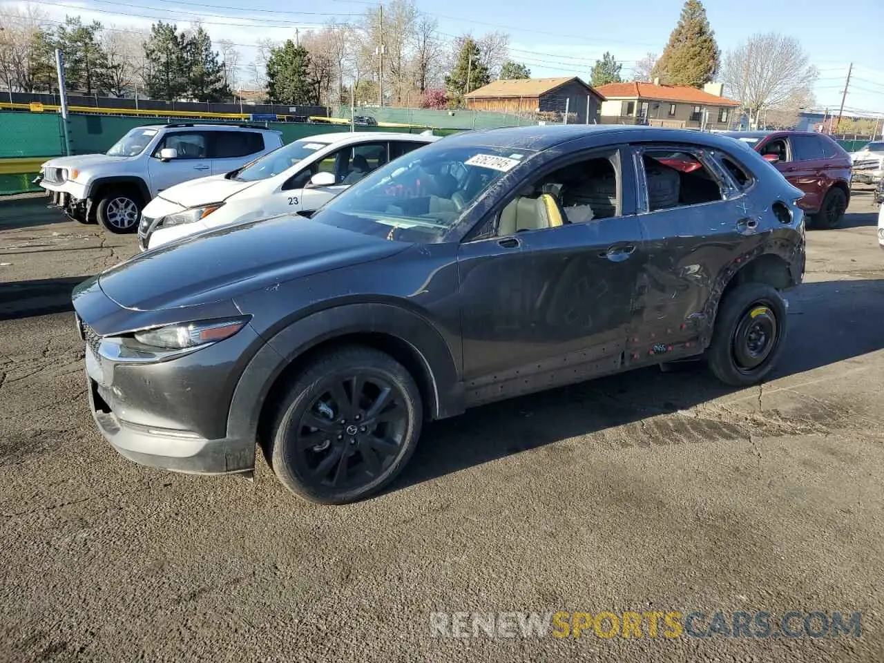1 Photograph of a damaged car 3MVDMBEYXNM412364 MAZDA CX30 2022