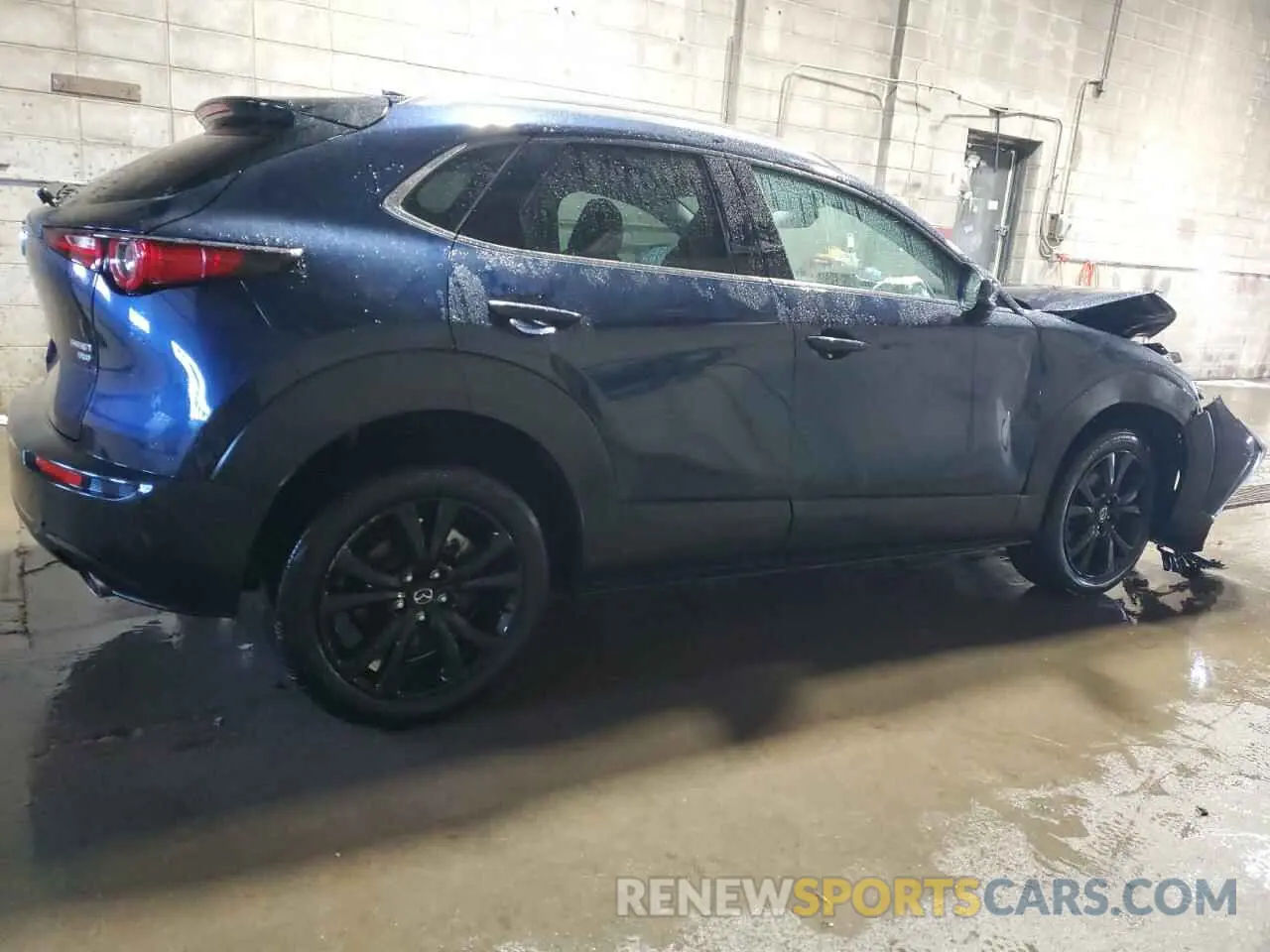 3 Photograph of a damaged car 3MVDMBEYXNM419525 MAZDA CX30 2022