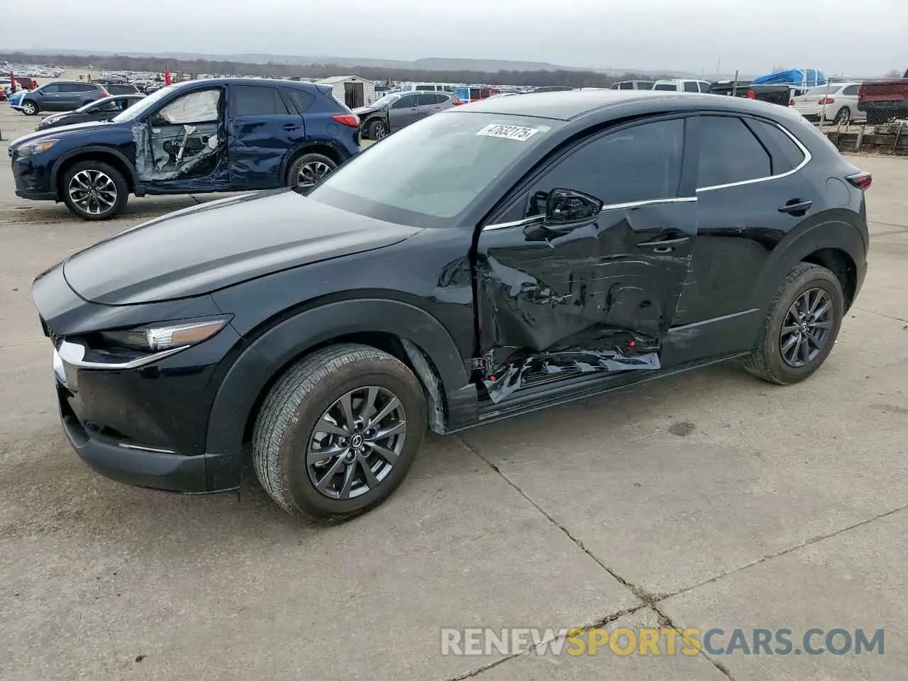 1 Photograph of a damaged car 3MVDMBAM0PM508820 MAZDA CX30 2023