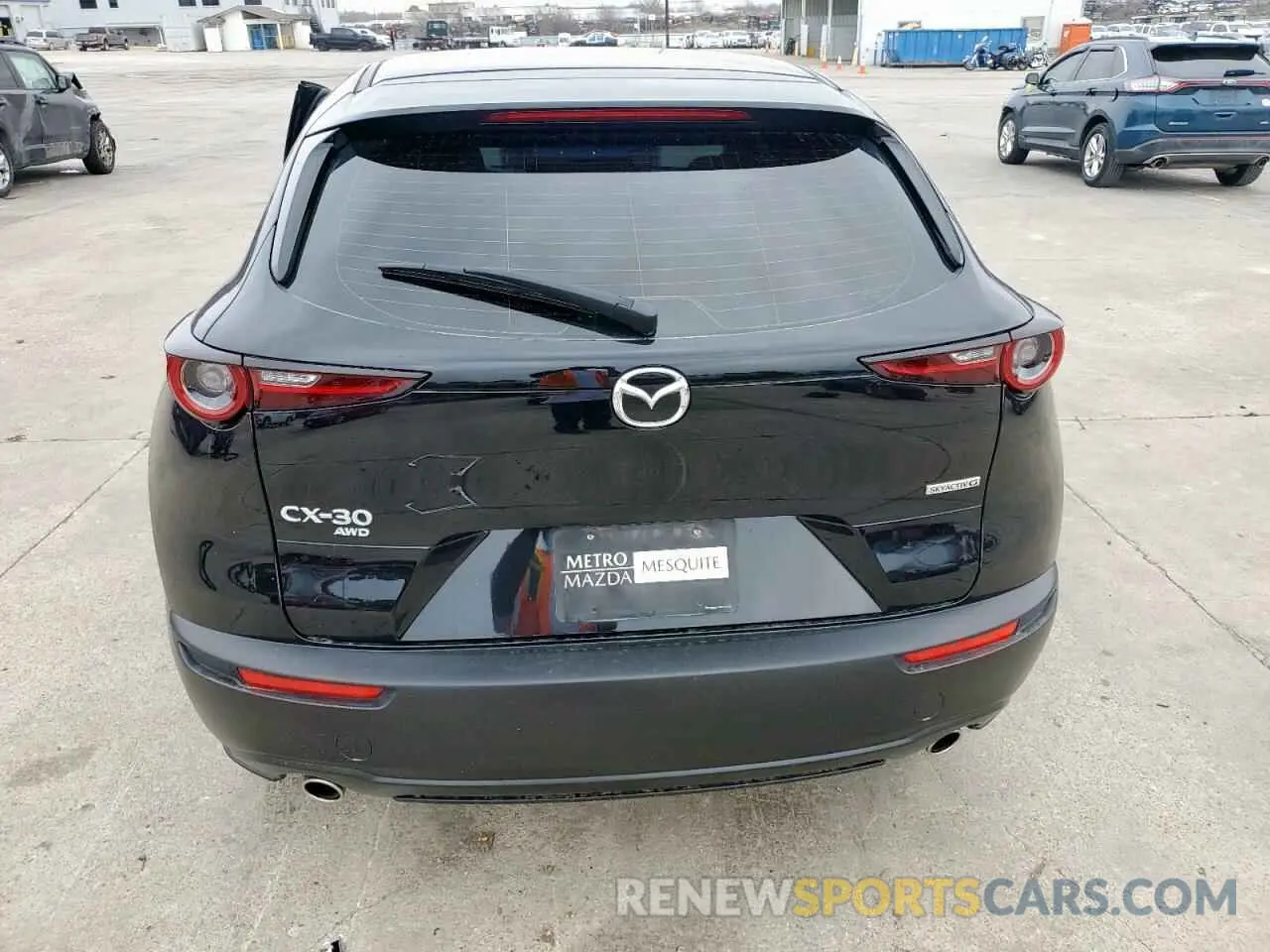 6 Photograph of a damaged car 3MVDMBAM0PM508820 MAZDA CX30 2023