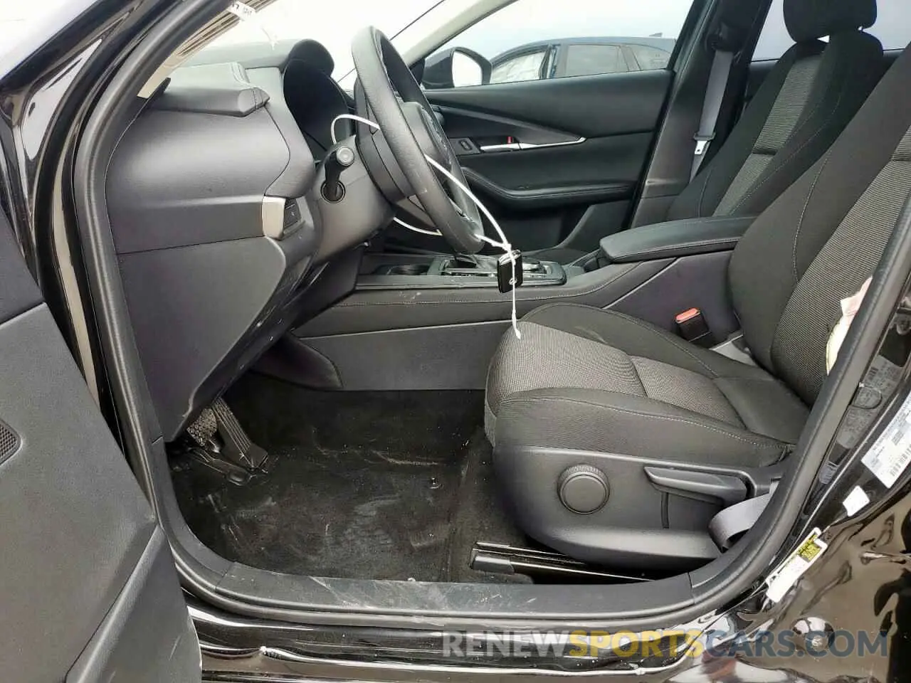 7 Photograph of a damaged car 3MVDMBAM0PM508820 MAZDA CX30 2023