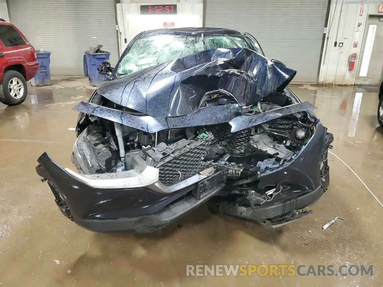 5 Photograph of a damaged car 3MVDMBAM1PM565897 MAZDA CX30 2023