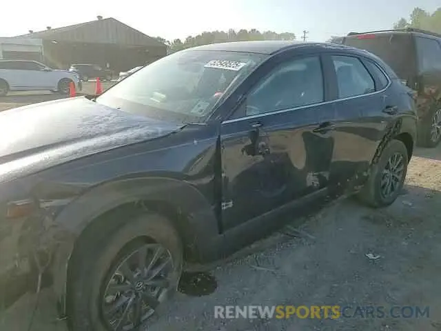12 Photograph of a damaged car 3MVDMBAM1PM566211 MAZDA CX30 2023