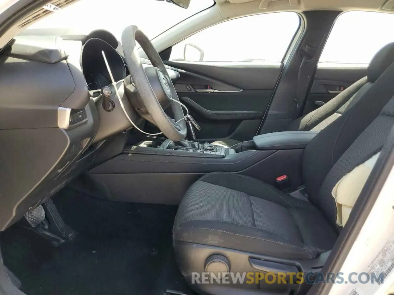 7 Photograph of a damaged car 3MVDMBAM3PM575394 MAZDA CX30 2023