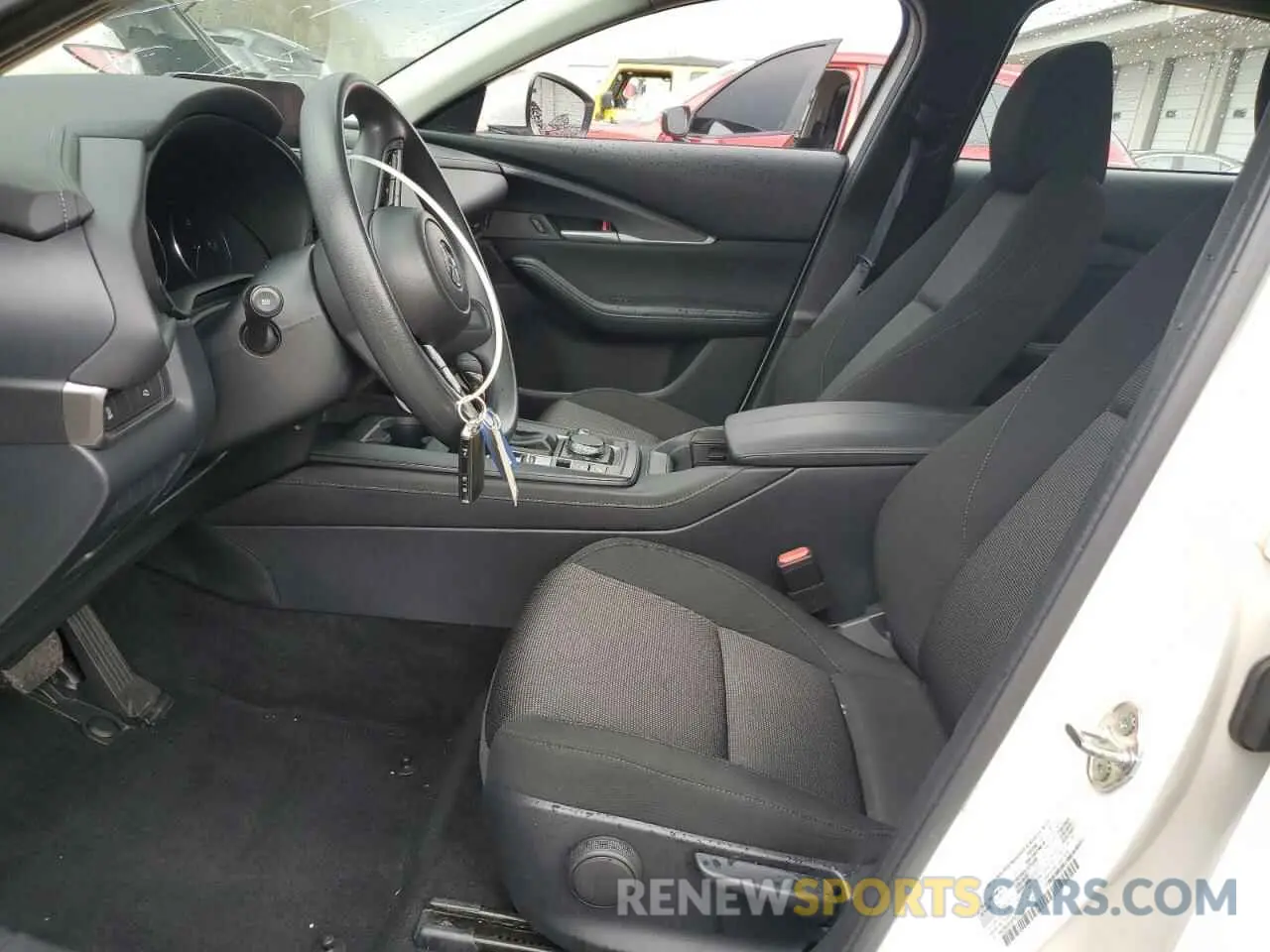 7 Photograph of a damaged car 3MVDMBAM8PM523288 MAZDA CX30 2023