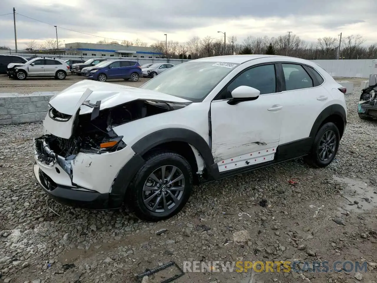 1 Photograph of a damaged car 3MVDMBAM8PM552029 MAZDA CX30 2023