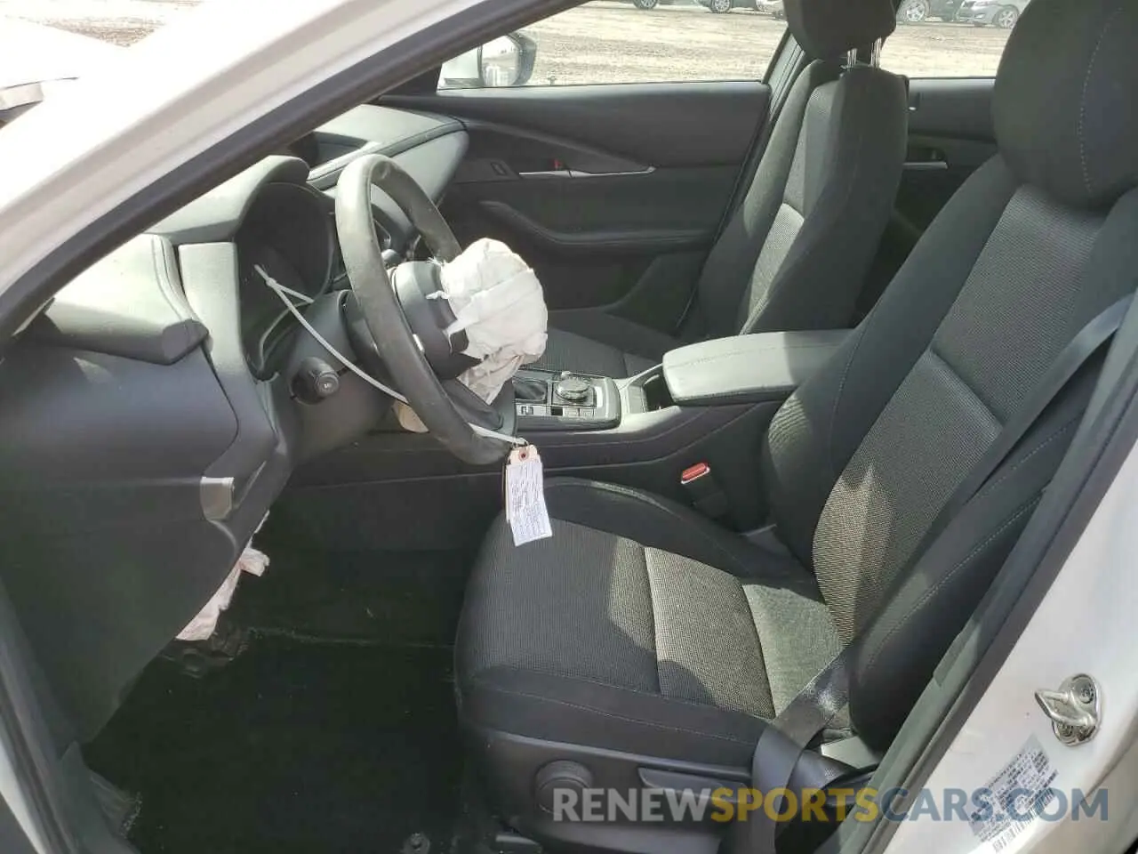 7 Photograph of a damaged car 3MVDMBAM8PM552029 MAZDA CX30 2023