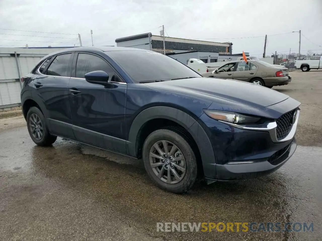 4 Photograph of a damaged car 3MVDMBAM9PM524675 MAZDA CX30 2023