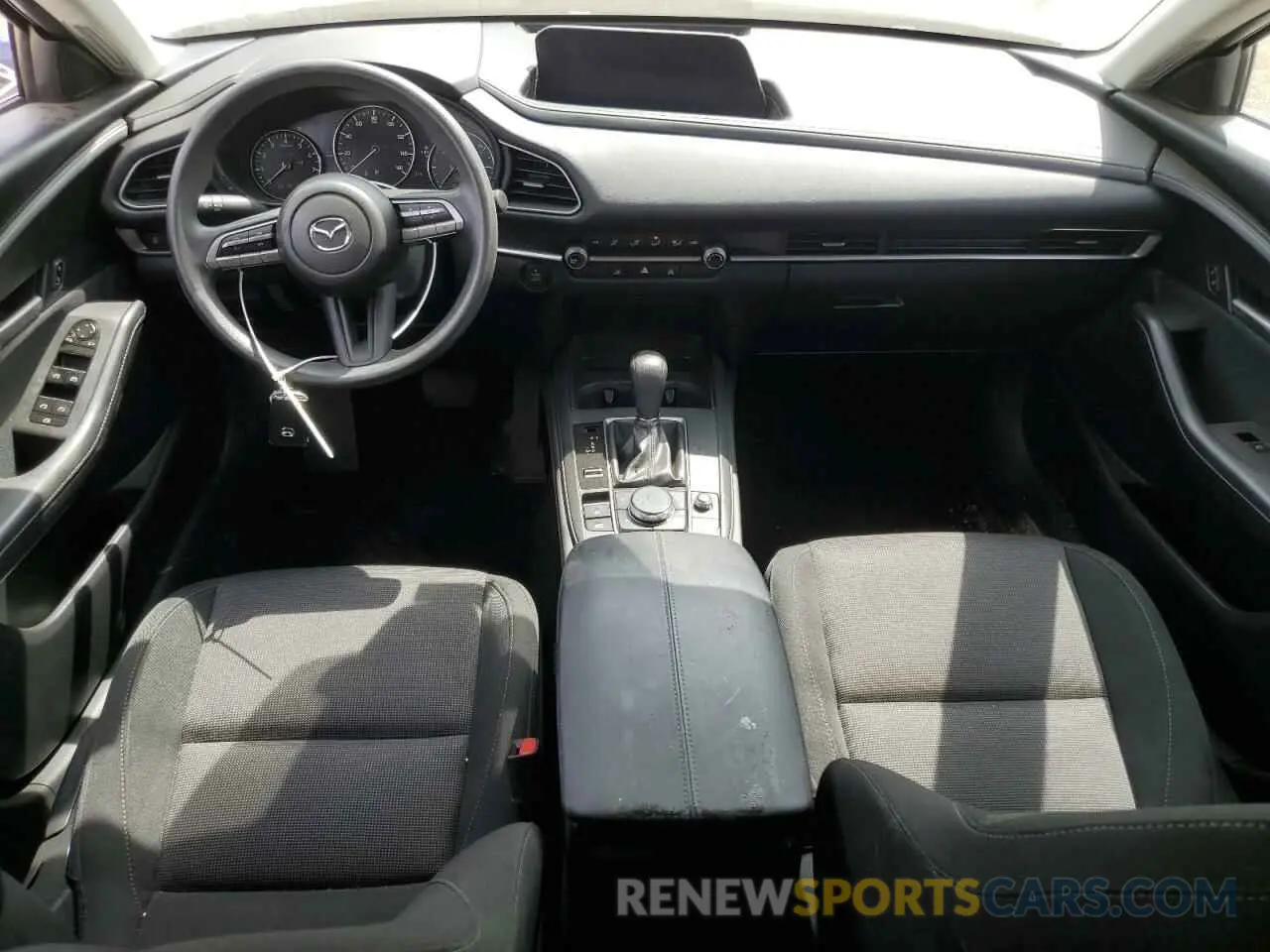 8 Photograph of a damaged car 3MVDMBAMXPM586909 MAZDA CX30 2023