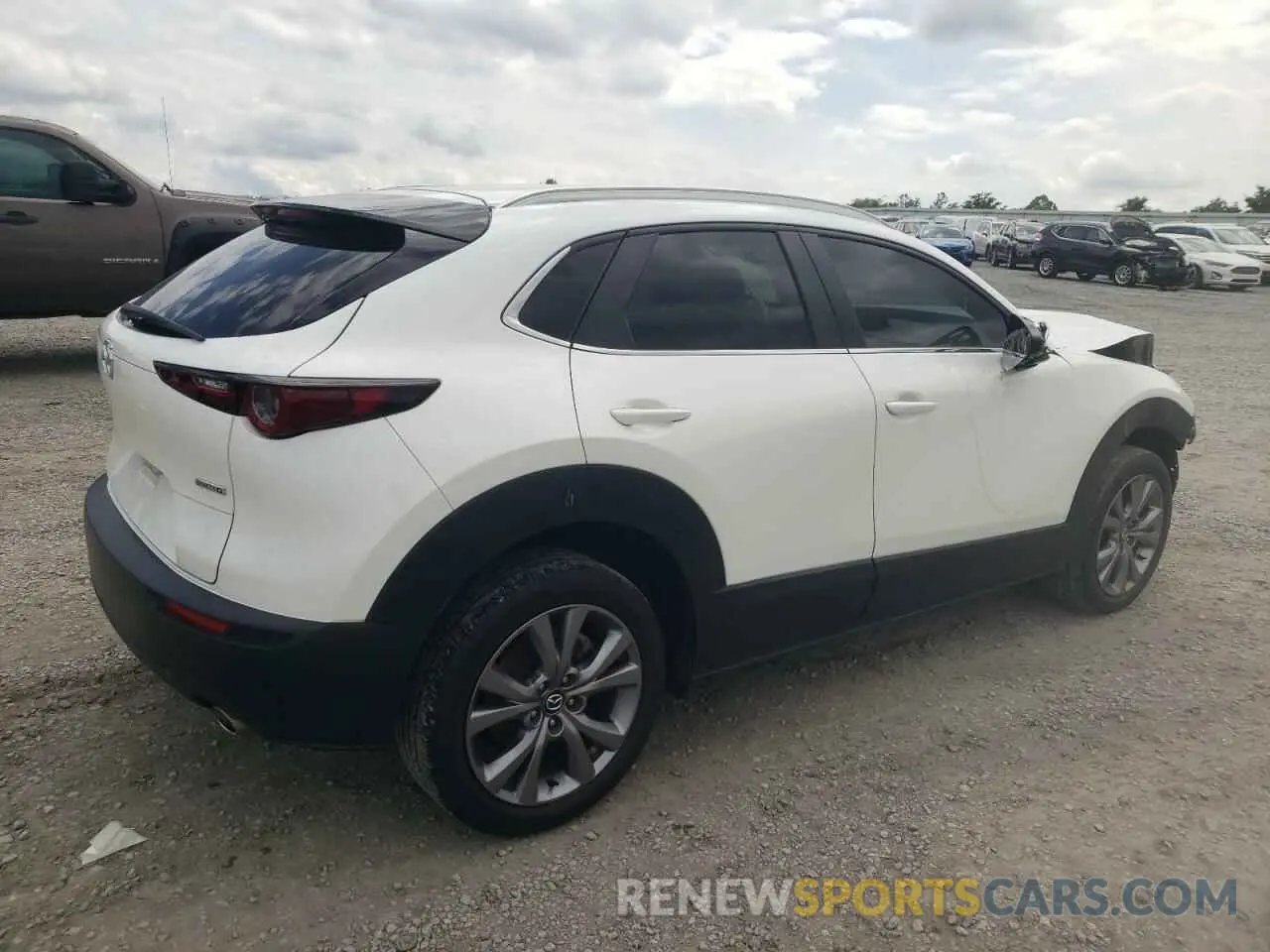 3 Photograph of a damaged car 3MVDMBBM1PM533398 MAZDA CX30 2023