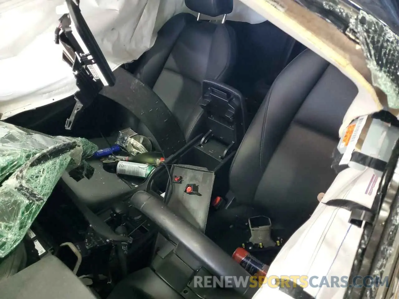 8 Photograph of a damaged car 3MVDMBBM1PM563758 MAZDA CX30 2023