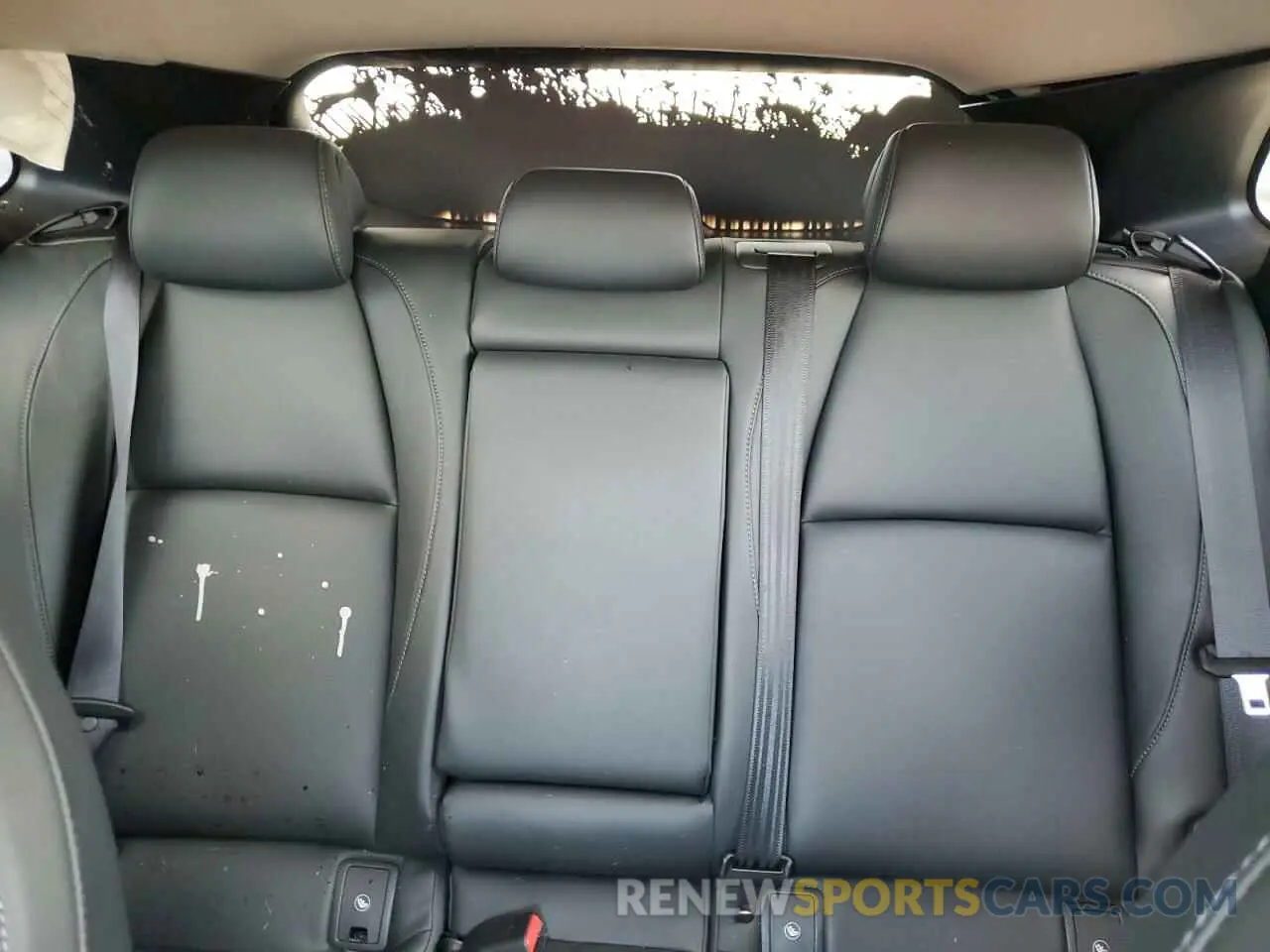 10 Photograph of a damaged car 3MVDMBBM2PM530400 MAZDA CX30 2023