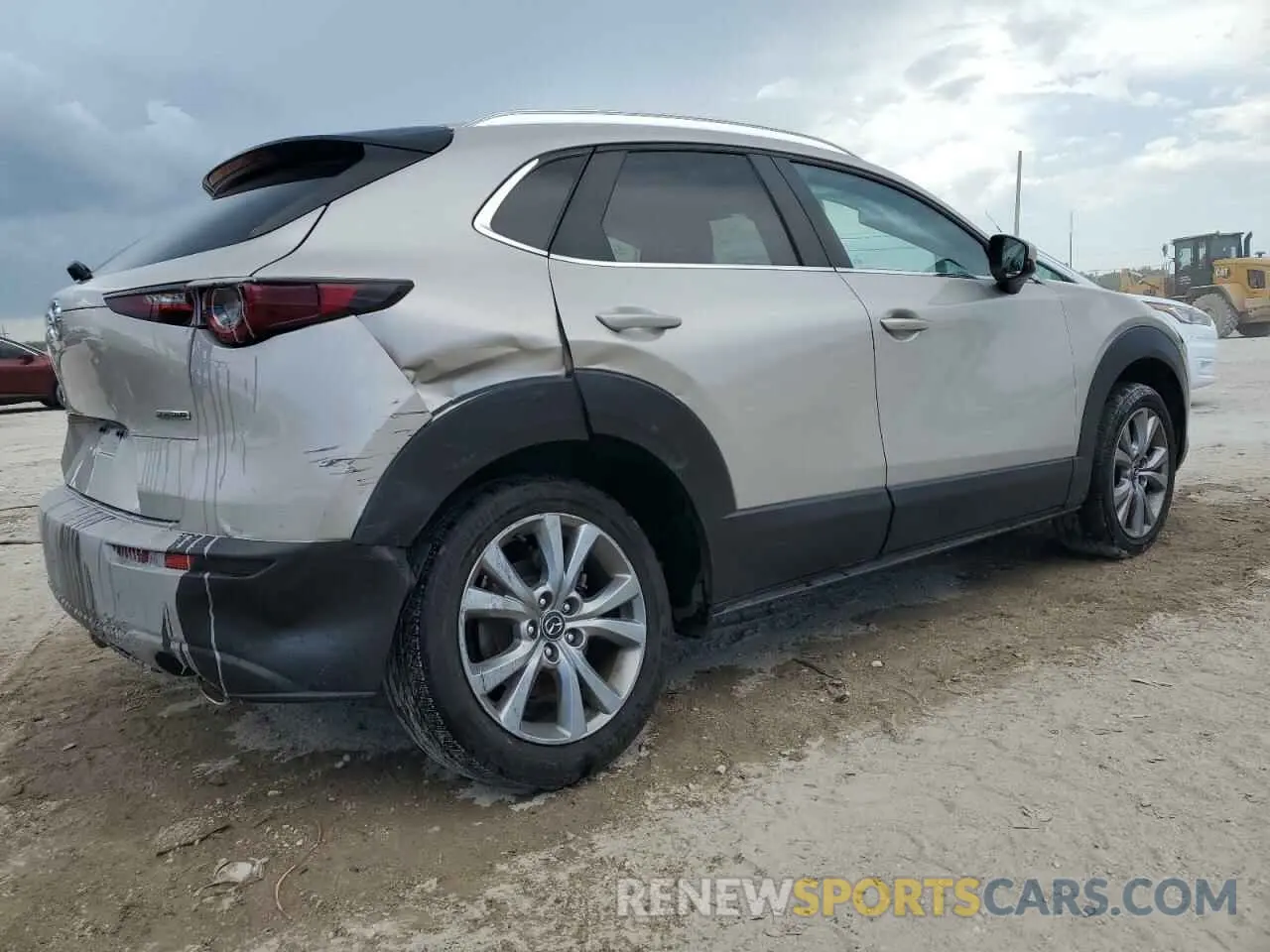 3 Photograph of a damaged car 3MVDMBBM2PM530400 MAZDA CX30 2023