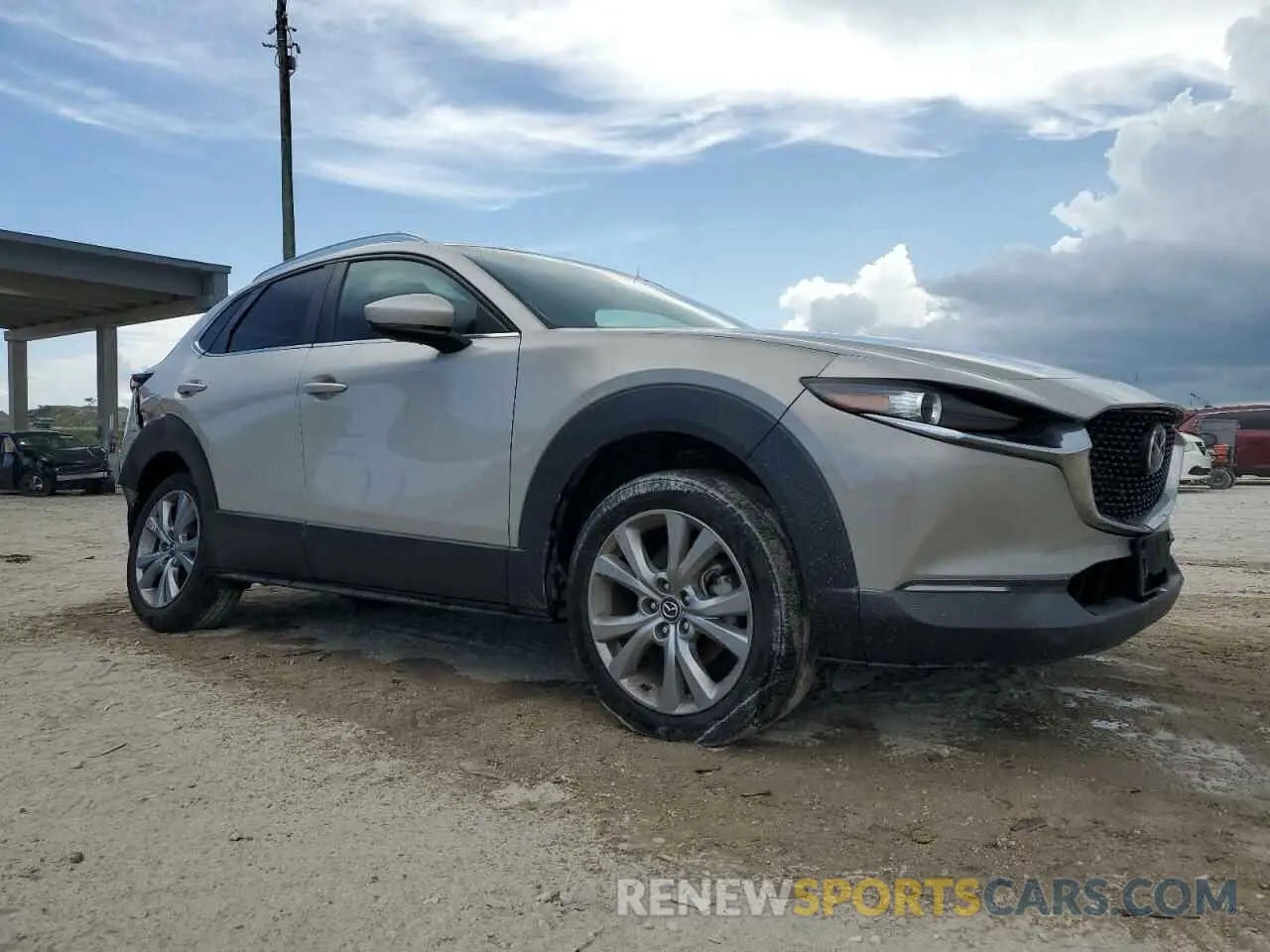 4 Photograph of a damaged car 3MVDMBBM2PM530400 MAZDA CX30 2023