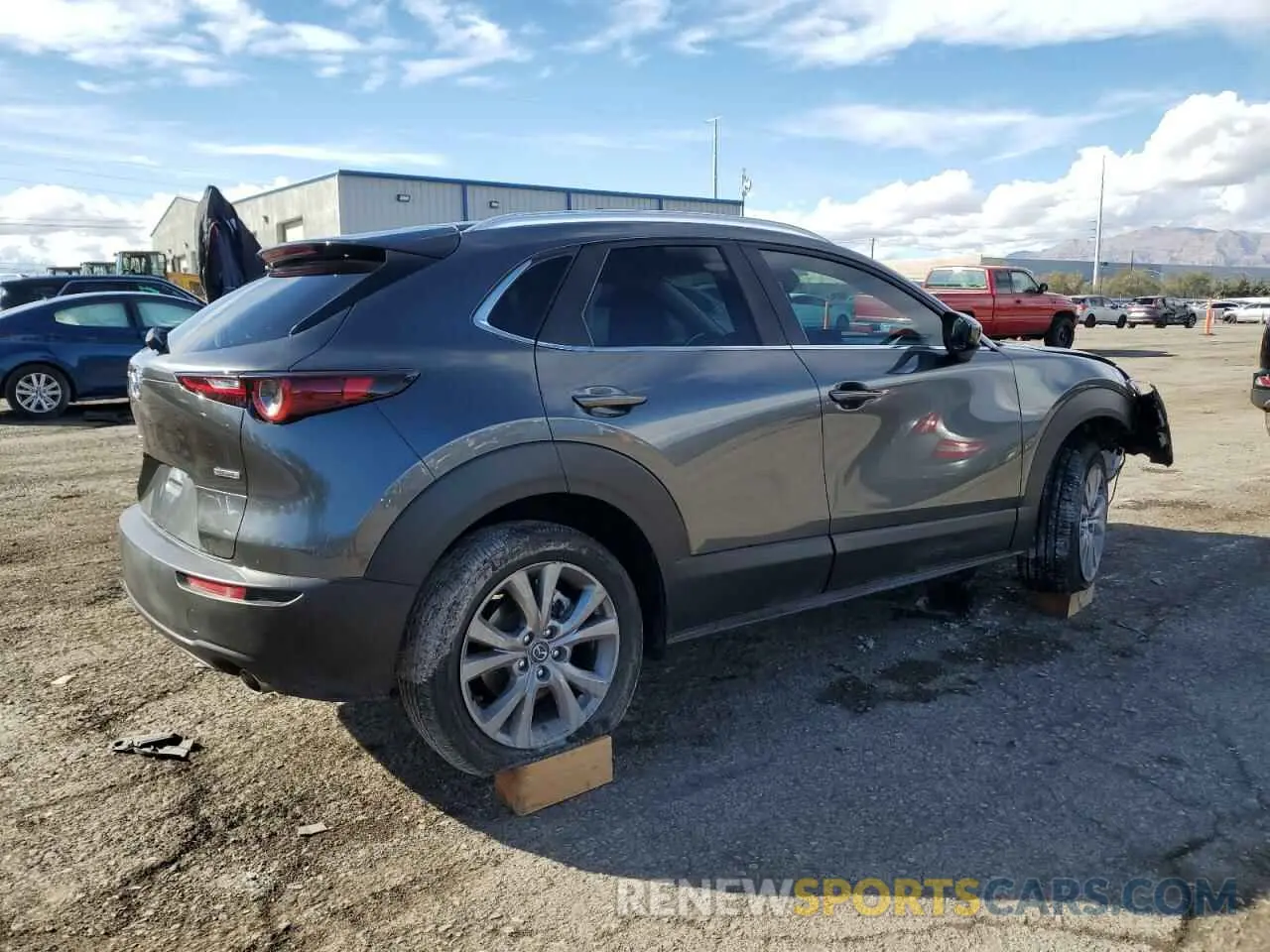 3 Photograph of a damaged car 3MVDMBBM3PM550686 MAZDA CX30 2023