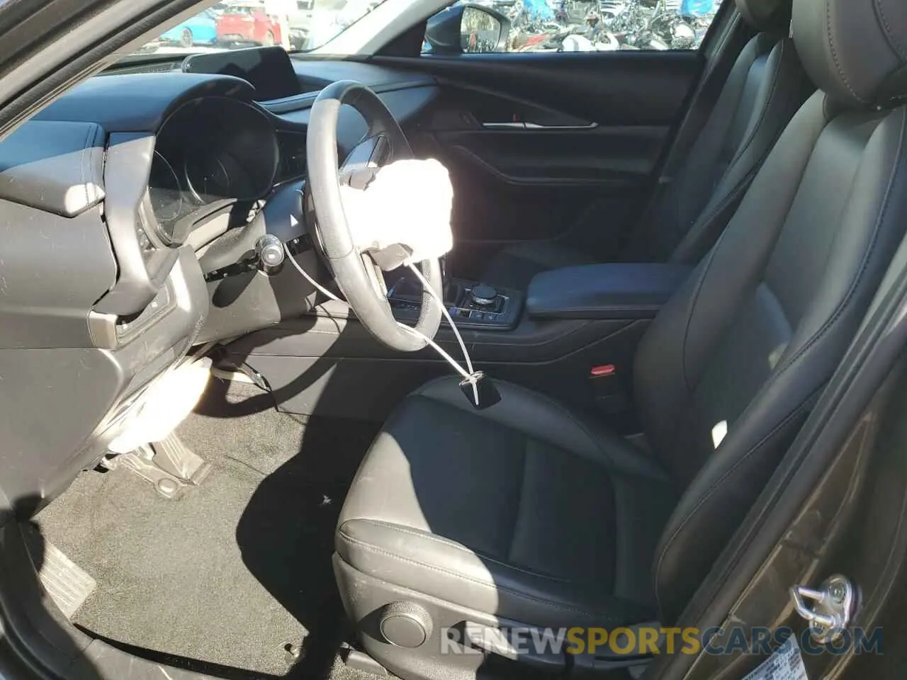 7 Photograph of a damaged car 3MVDMBBM3PM550686 MAZDA CX30 2023