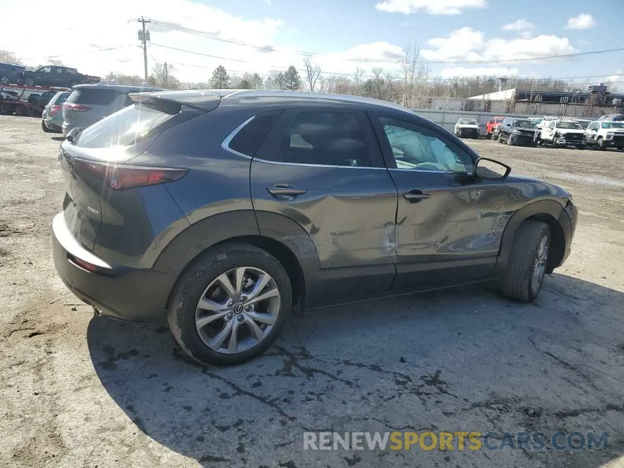 3 Photograph of a damaged car 3MVDMBBM3PM572719 MAZDA CX30 2023