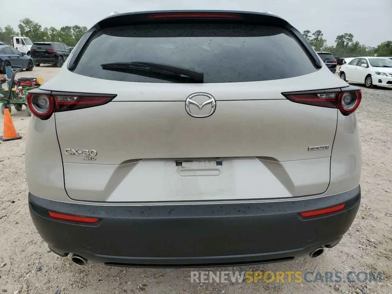 6 Photograph of a damaged car 3MVDMBBM4PM529734 MAZDA CX30 2023