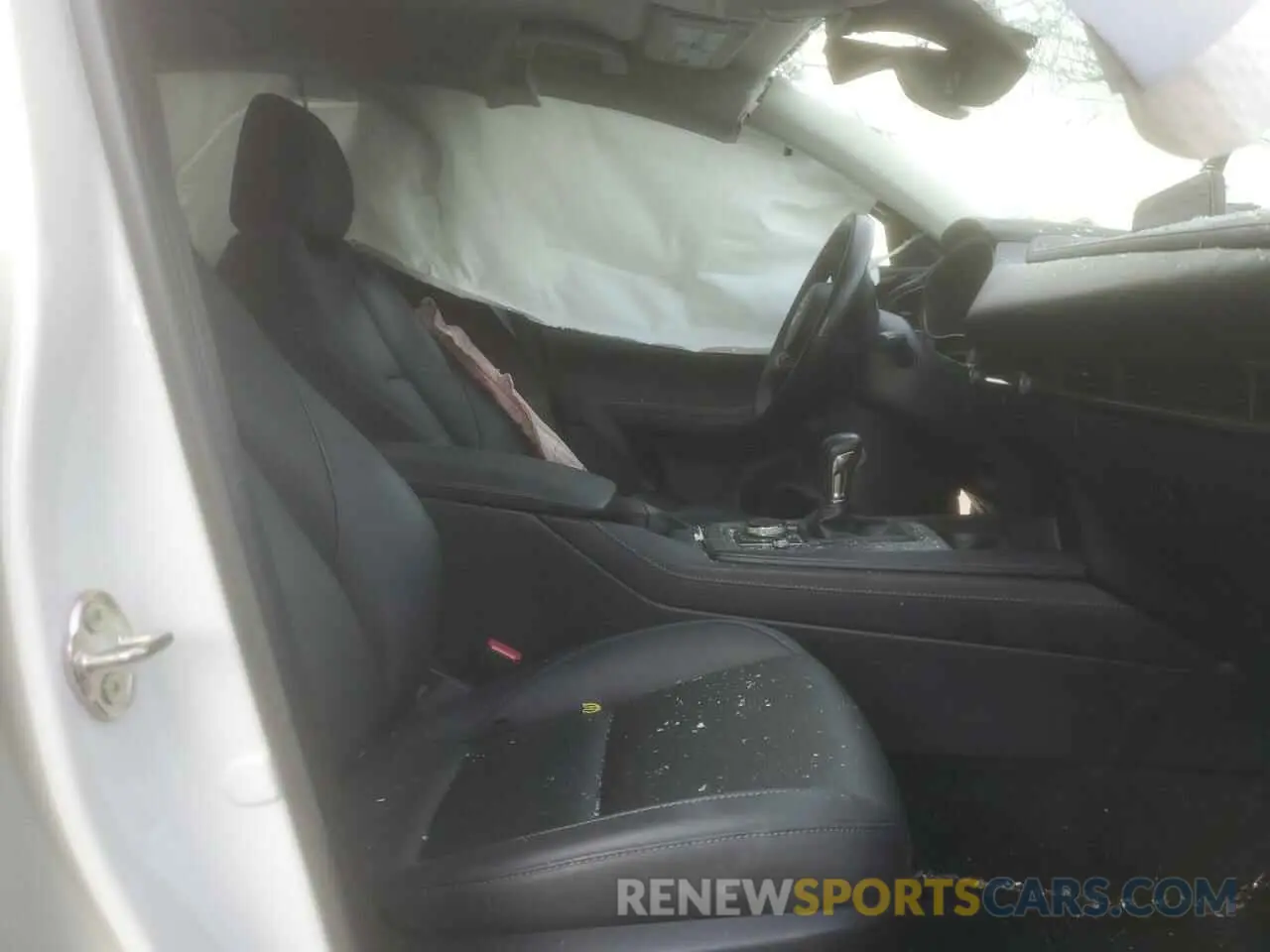 7 Photograph of a damaged car 3MVDMBBM4PM575967 MAZDA CX30 2023