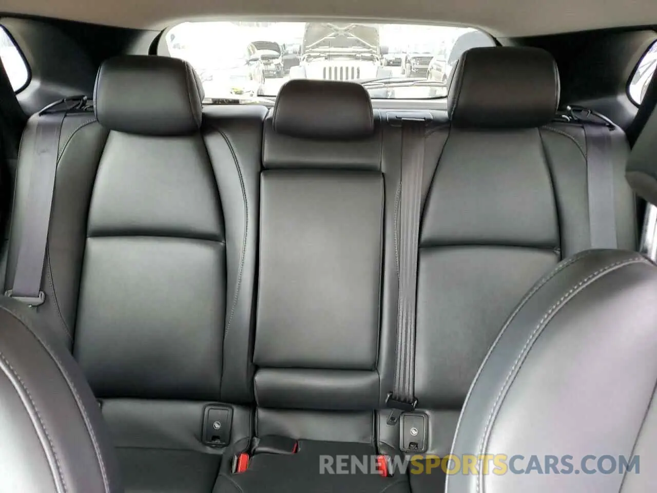 10 Photograph of a damaged car 3MVDMBBM5PM533145 MAZDA CX30 2023