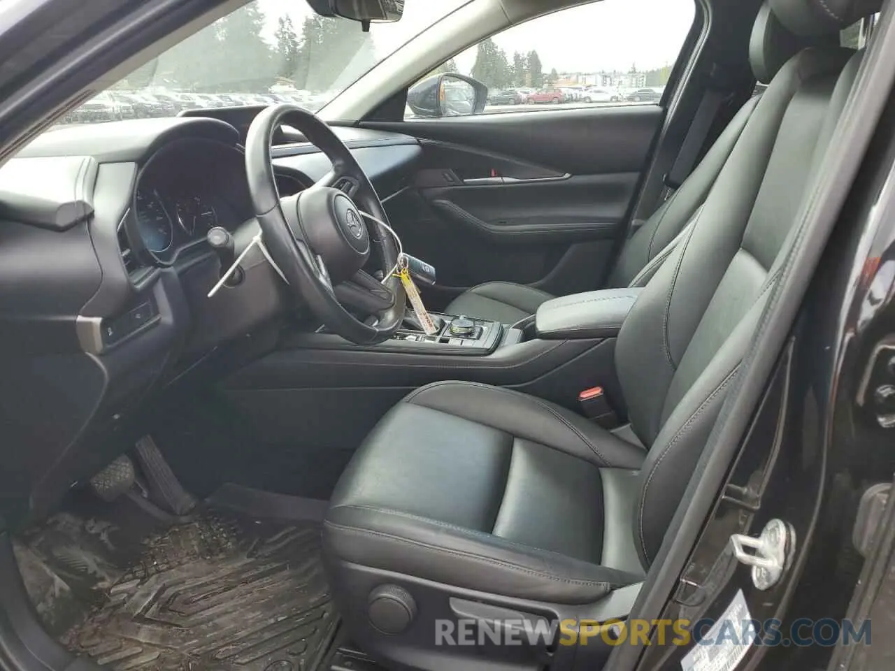 7 Photograph of a damaged car 3MVDMBBM5PM533145 MAZDA CX30 2023