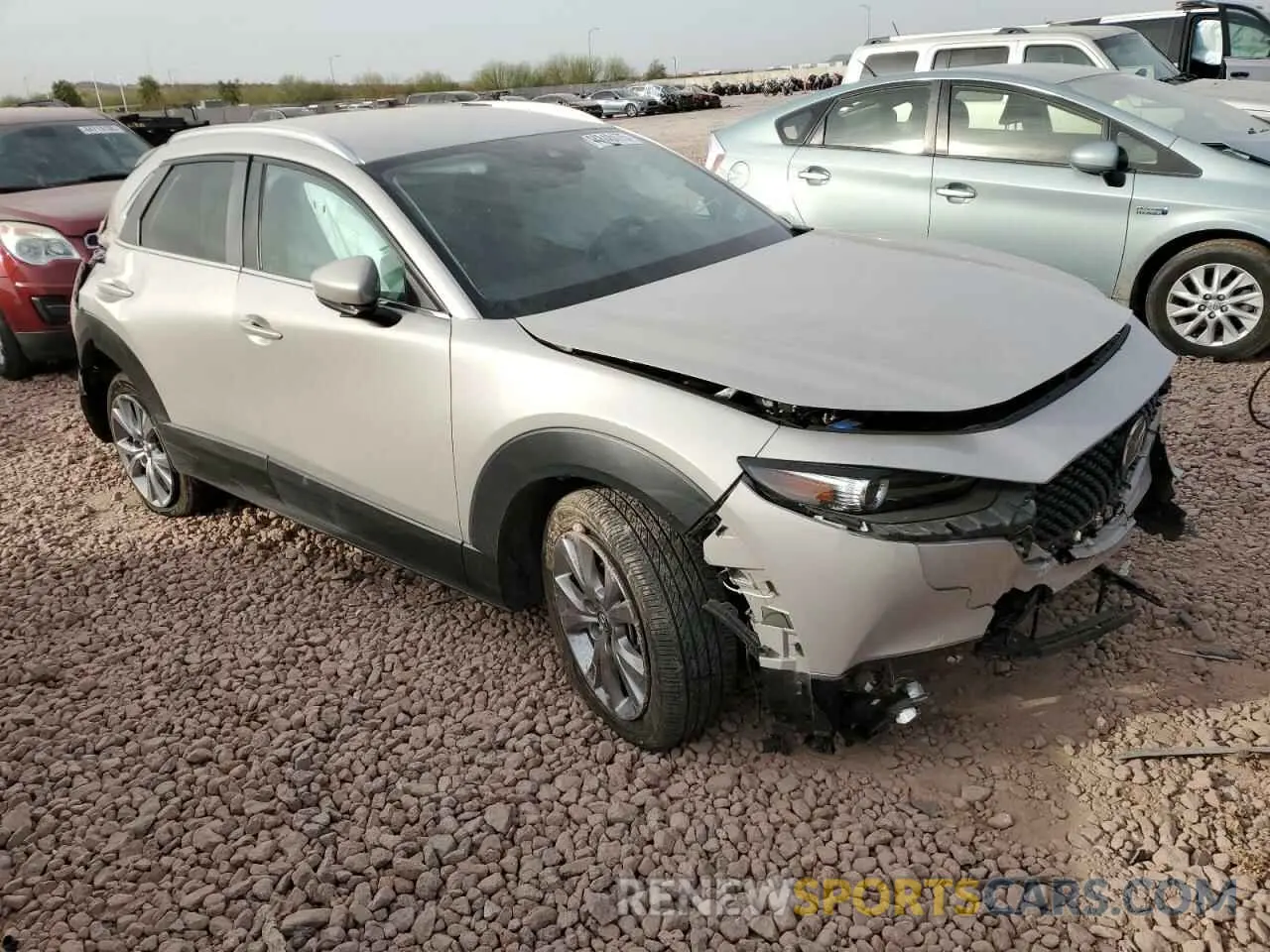 4 Photograph of a damaged car 3MVDMBBM7PM527332 MAZDA CX30 2023
