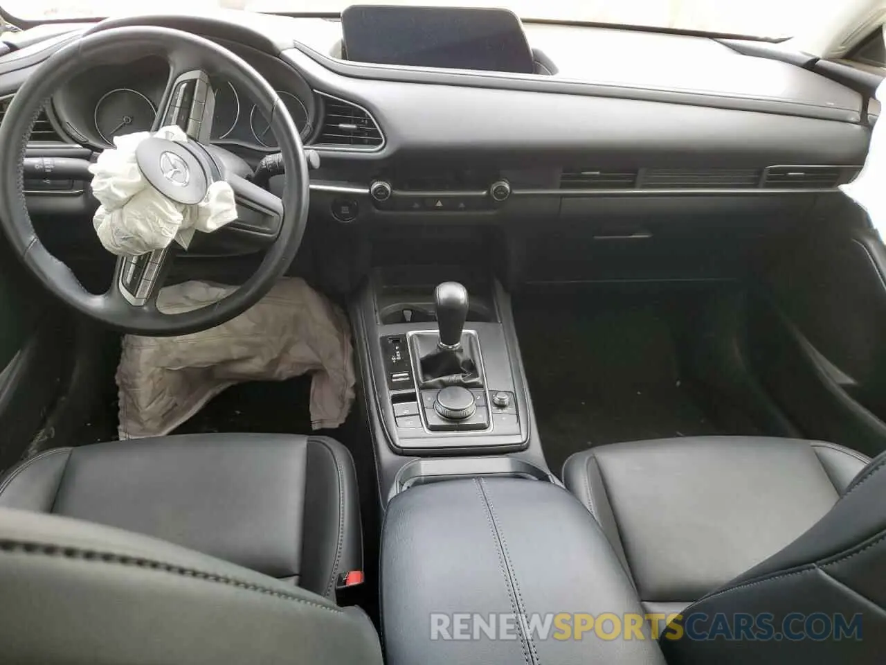 8 Photograph of a damaged car 3MVDMBBM7PM527332 MAZDA CX30 2023