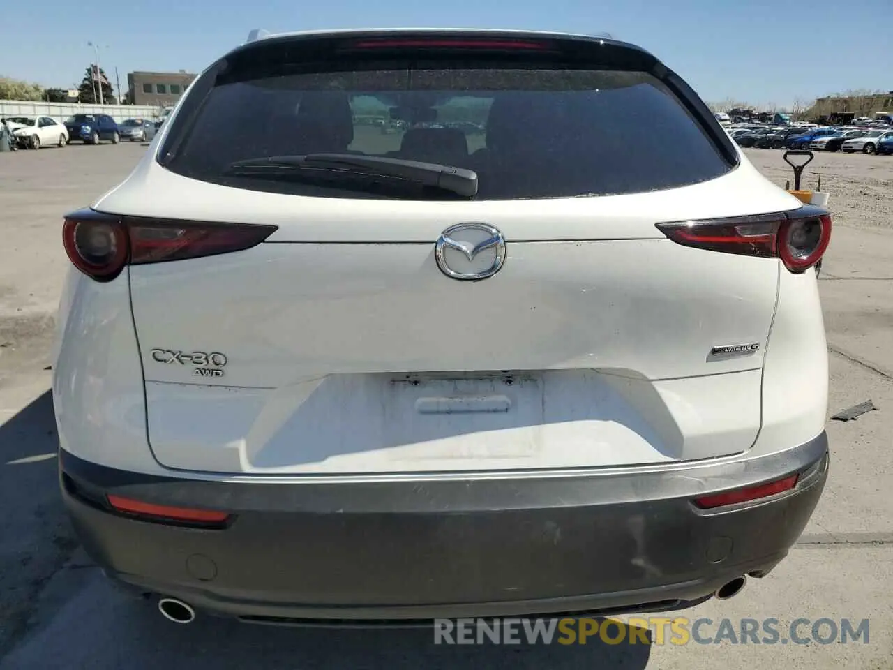 6 Photograph of a damaged car 3MVDMBBM8PM568732 MAZDA CX30 2023